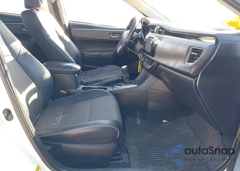 2015 Toyota Corolla S Plus z USA, uszkodzony, nr VIN 2T1BURHE1FC237015